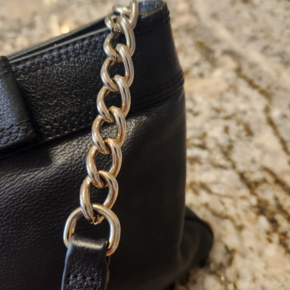 KATE SPADE Purse, Primrose Hill Arica Black Leather Bow Crossbody Bag, EUC READ - Picture 4 of 12